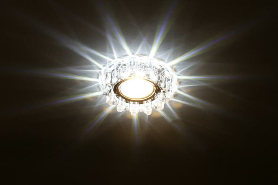 CATA Karanfil  Led Çerçeveli Kristal Cam Spot Armatür CT-6595