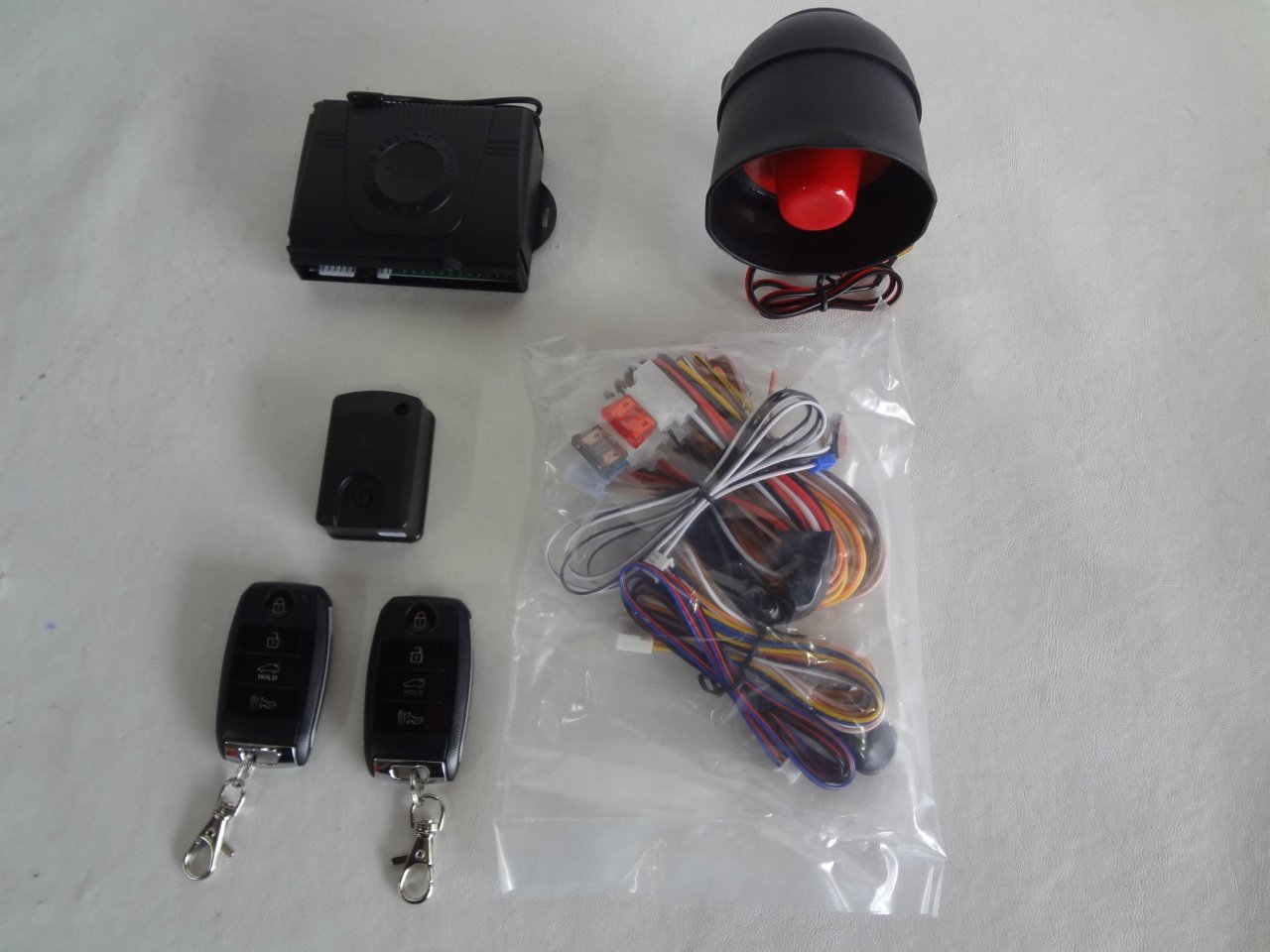 Inwells Marka Oto Alarm Model No 3263A