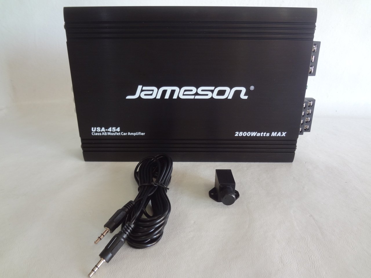 Jameson USA-454 4 Kanallı 2800 Watt Oto Amfi Bass Kontrollü