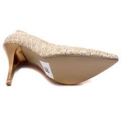240-SR Parlak Sivri Uç Model Kadın Stiletto - Krem