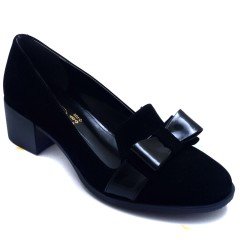 Kurdeleli Kadın Stiletto
