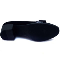 Kurdeleli Kadın Stiletto