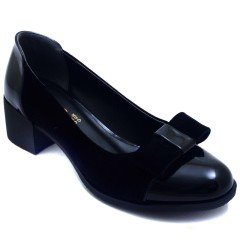 Kurdeleli Kadın Stiletto