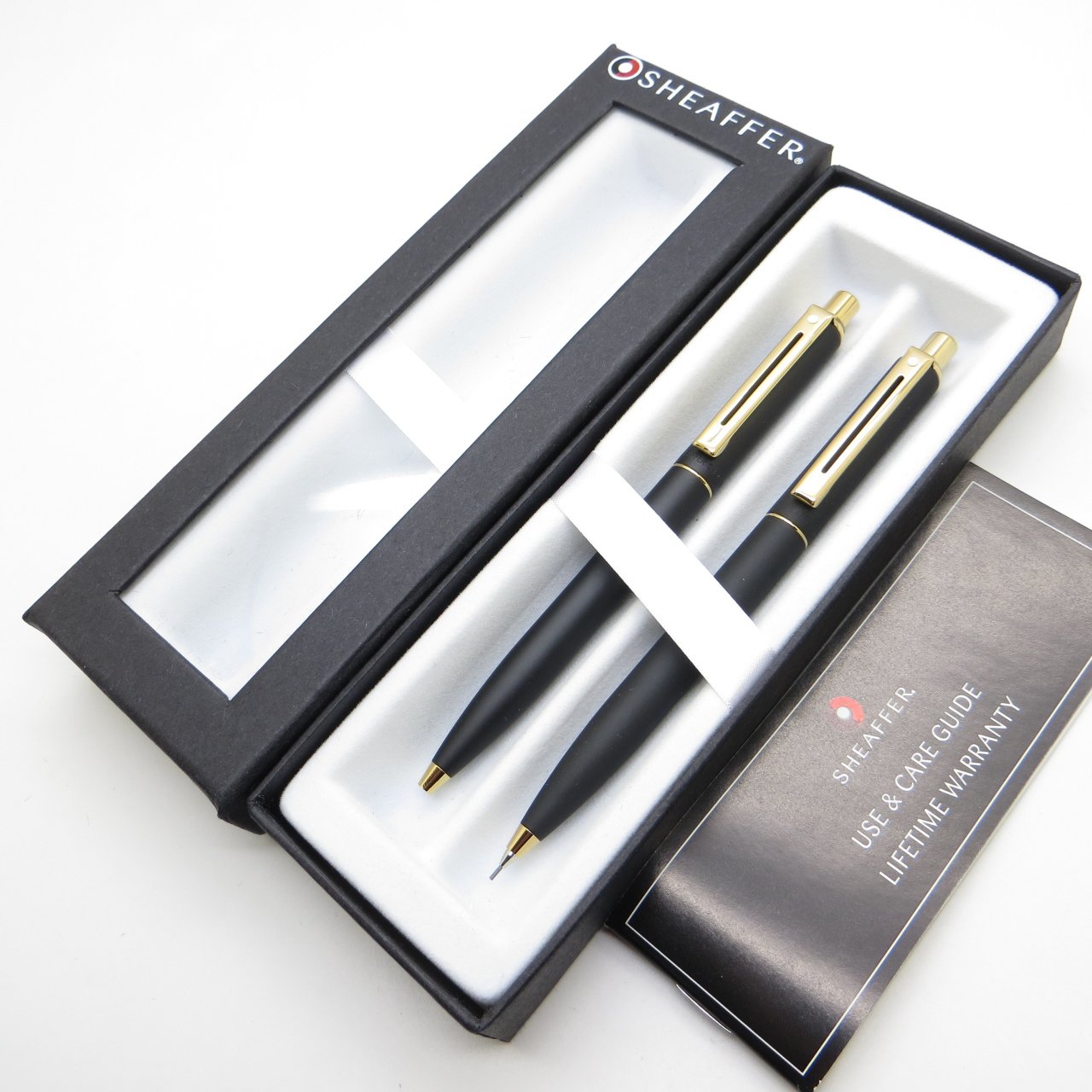 Sheaffer Sentinel Mat Siyah Altın 07mm Versatil Uçlu Kalem + Tükenmez Kalem Set | İsme Özel Kalem