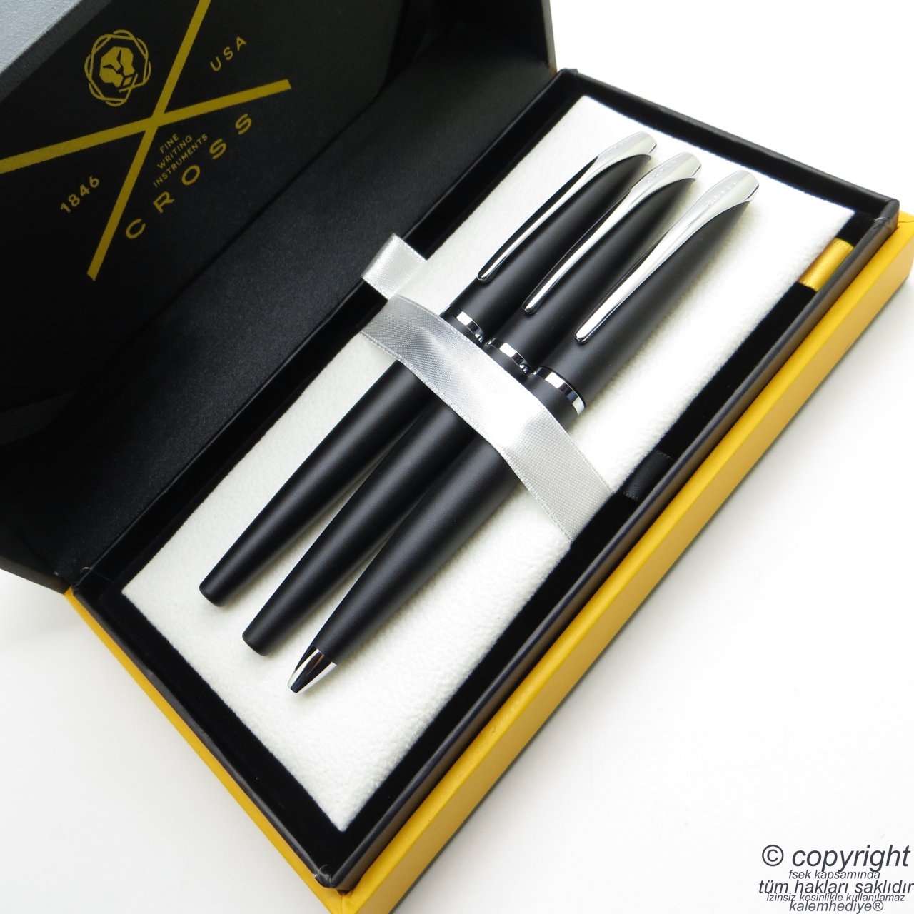 Cross 3'lü Kalem Seti - ATX 890-3 Bazalt Siyah Dolma + Roller + Tükenmez Kalem Seti | Cross Kalem | İsme Özel Kalem | Hediyelik Kalem Seti