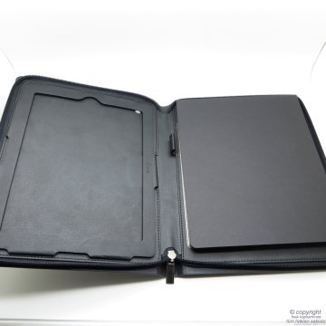 Scrikss İsme Özel Deri Tablet Portföy Hediye Seti MD-563 Siyah | A4 Deri Defter + Touch Kalem | Scrikss Kalem | İsme Özel Kalem | Hediyelik Set