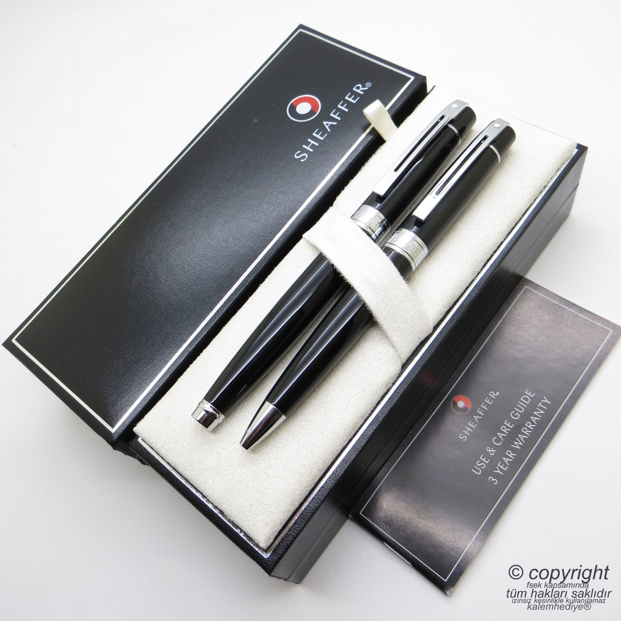Sheaffer 300 Siyah Dolma Kalem + Tükenmez Kalem Seti | İsme Özel Kalem