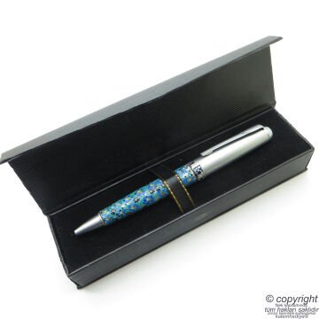 Krom Mavi Sanatsal Çizimli Tükenmez Kalem | Benzersiz üründür. Yalnızca bir adet bulunmaktadır