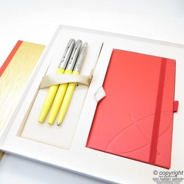 Parker Jotter Original Sarı İsme Özel Multi Set - Defterli Büyük Kutusunda - Dolma Kalem + Roller Kalem + Tükenmez Kalem | Hediyelik Kalem