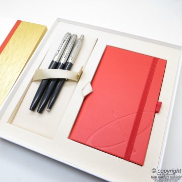 Parker Jotter Original Siyah İsme Özel Multi Set - Defterli Büyük Kutusunda - Dolma Kalem + Roller Kalem + Tükenmez Kalem | Hediyelik Kalem