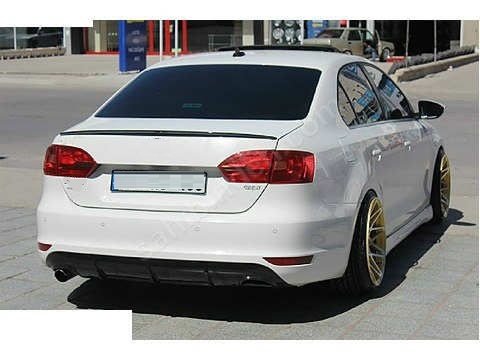 Jetta uyumlu difizör Piano black