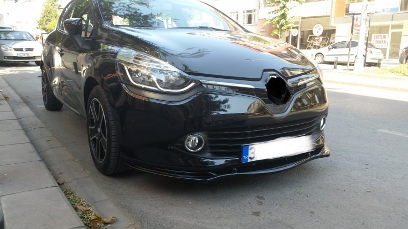 Clio 4 uyumlu piano black ön lip