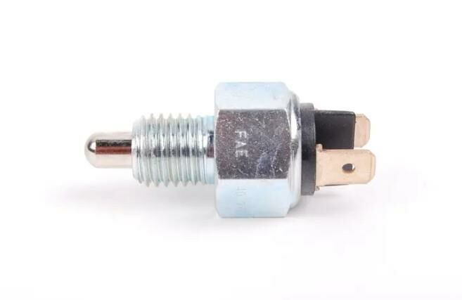 GERİ VİTES MÜŞÜRÜ E34 36 39 46 60 X5-145 NOLU KUTU