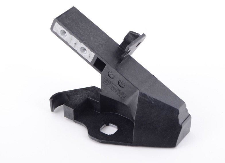 Tampon Braketi W205 Ön Sağ 2056203501