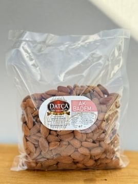 Datça Ak Badem 500 Gr (Çiğ)