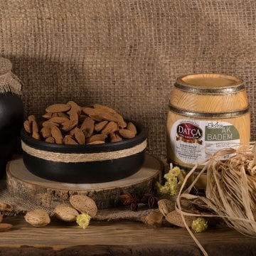Datça Ak Badem Ekstra 500 Gr (Çiğ)