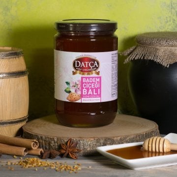 Datça Badem Çiçeği Balı 850 Gr Kavanoz
