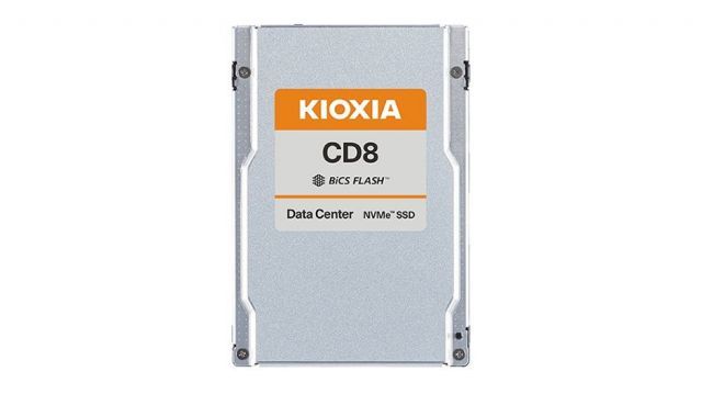 KCD8XRUG15T3 15.3TB CD8-R NVME 7100 PCI-4.0 SSD