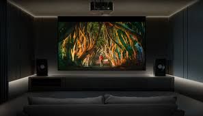 VIEWSONIC LX700-4KRGB 4K HDR 5200 RGB LAZER LUMEN 240HZ 30.000SAAT EV SINEMA GAMING PROJEKSIYON