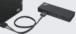 LENOVO 40B00300EU WS TBT 4 DOCK EU