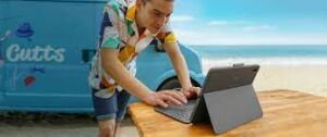 LOGİTECH COMBO TOUCH İPAD 10.9 İNÇ 10. NESİL İLE UYUMLU ÇOK YÖNLÜ KLAVYELİ KILIF - GRİ 920-011381