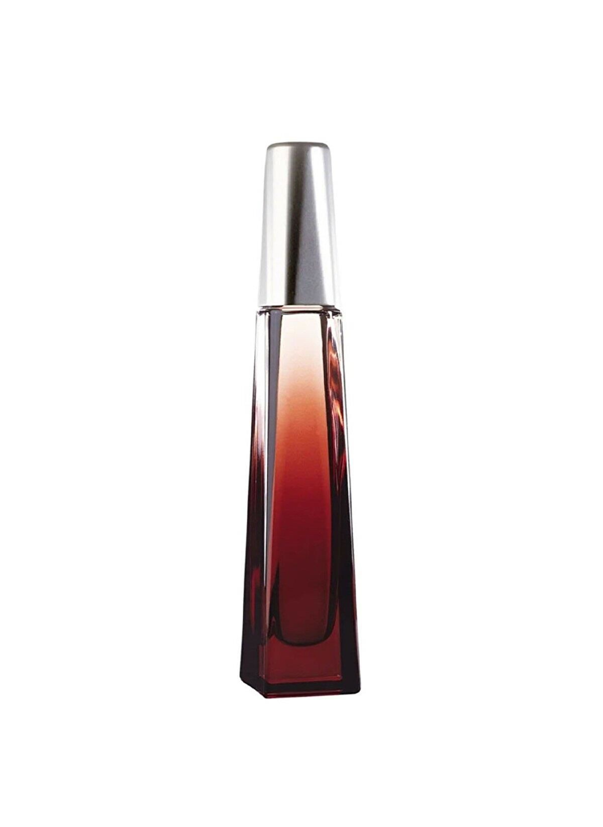 Avon Surrender Edt 50 Ml Erkek Parfüm