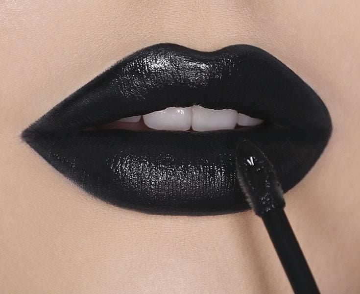 La fera Kylie Matte Likid Kalıcı Fırçalı Ruj Black - Matte Black Lipgloss