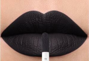La fera Kylie Matte Likid Kalıcı Fırçalı Ruj Black - Matte Black Lipgloss