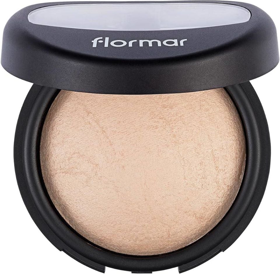 Flormar Terracotta Pudra Kadife Dokulu ve İnce Yapılı Fırınlanmış Aydınlatıcı Pudra 002 Midnight Star