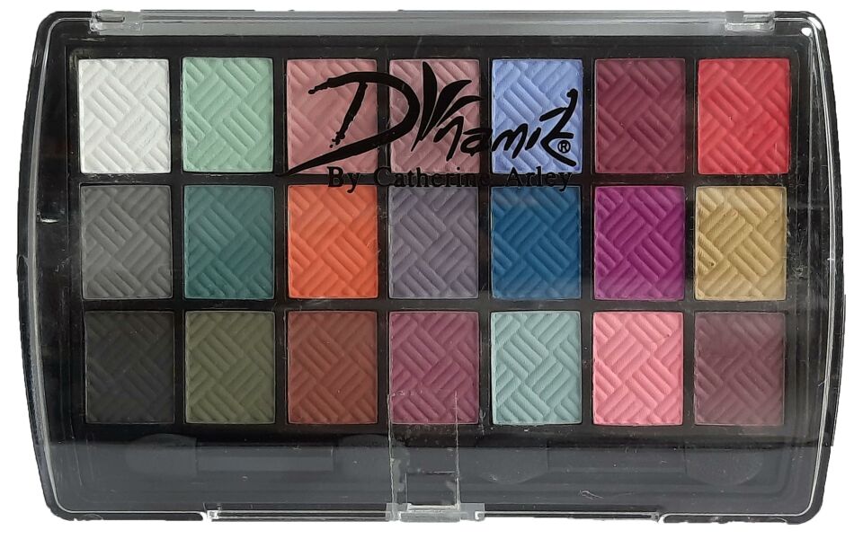 Catherine Arley 21 Li Göz Farı Paletti 01 Mat