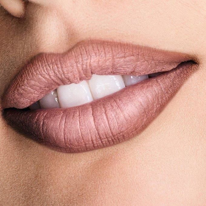 Maybelline New York Dudak Kalemi - Color Sensational Lip Pencil 10 Nude Whisper