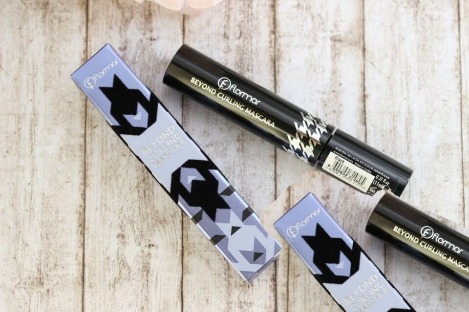 Flormar Beyond Curling Siyah Maskara See Inside