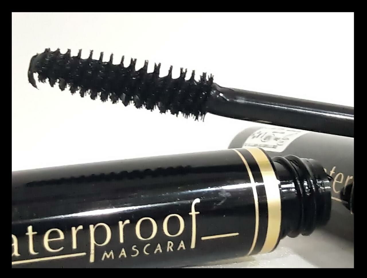 Carmina Wrap Waterproof Siyah Maskara 9 ml