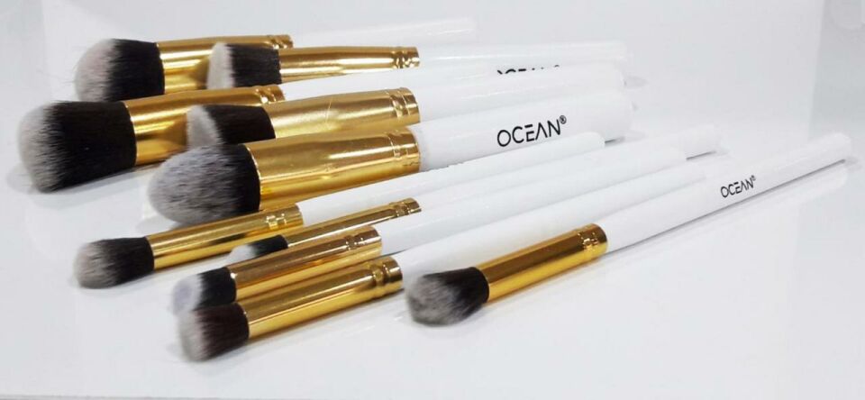 Ocean 10 Parça Makyaj Fırça Seti Beyaz ve Gold Renkte Ahşap Saplı