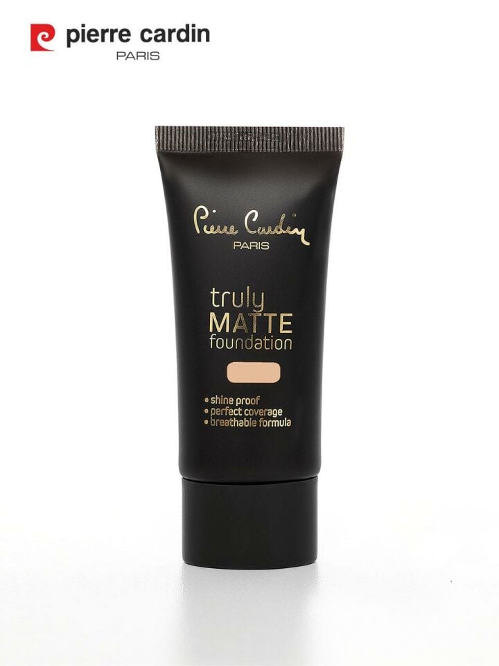 Pierre Cardin Truly Matte Foundation Light 965- 12187