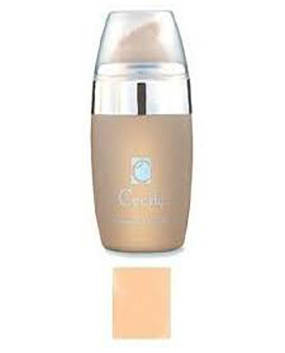 Cecile No Transfer Matte Fondöten 01