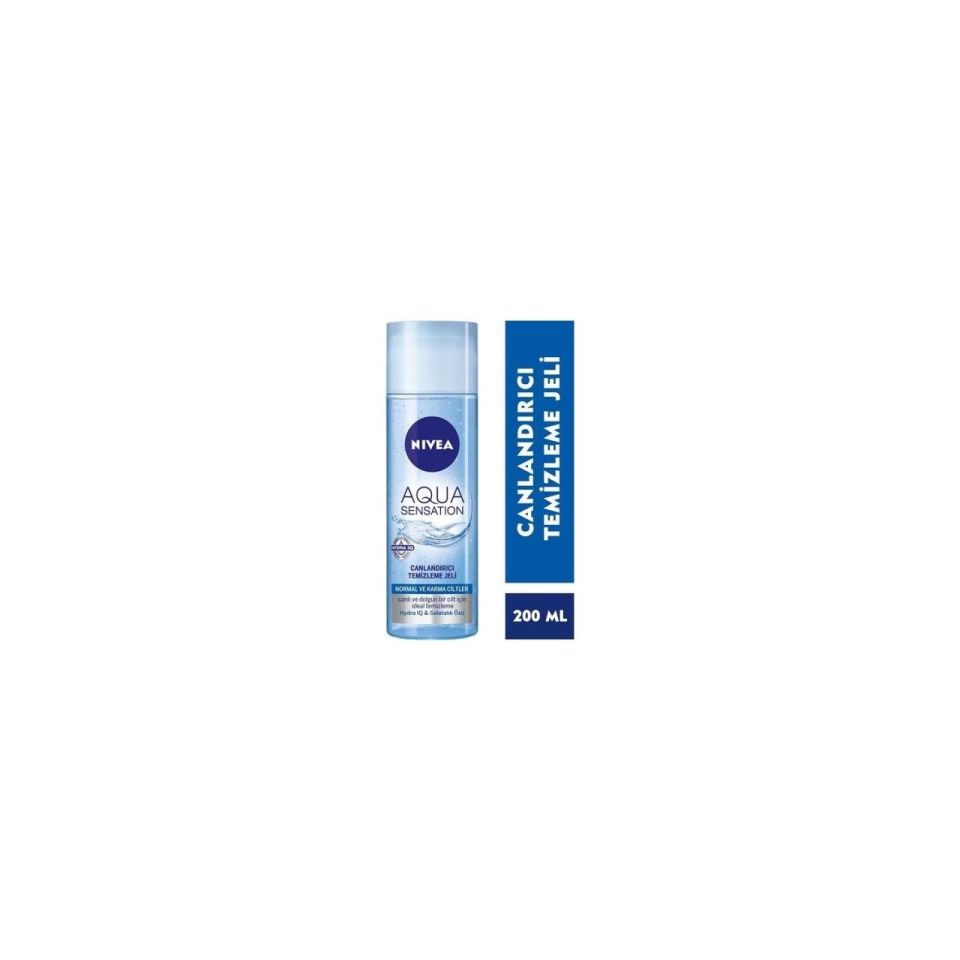 Nivea Canlandırıcı Bakım Seti Çanta Hediyeli Aqua Yüz Temizleyici Jeli 200 ml + Bakım Kremi 50ml