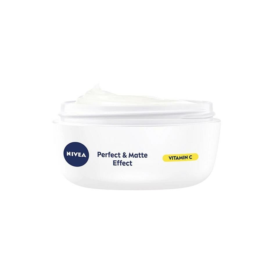 Nivea Perfect Matte Effect Hafif Dokulu Yüz Bakım Kremi 50 Ml Vitamin C Matlaştırıcı Yüz Kremi