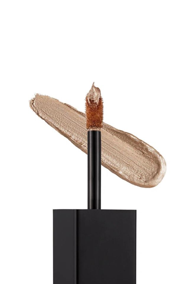 Flormar Metalik Likit Göz Farı (ALTIN) - Shimmer & Shine Liquid Shadow - 001 Cashmere Gold - 8682536002592