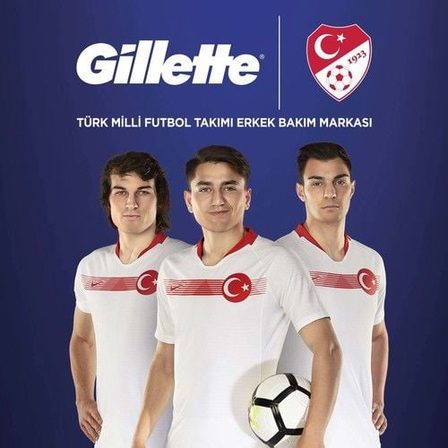 Gillette Mach3 Tıraş Makinesi + 2 Yedek Tıraş Bıçağı