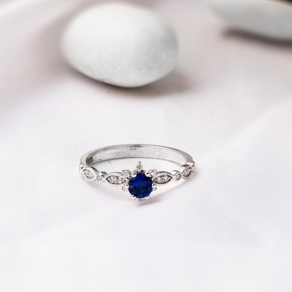 0,40 Ct. Safir Pırlantalı Yüzük