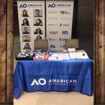 American Orthodontics Logolu Özel Tasarım Masa Örtüsü