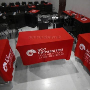 Özel Kumaşa Logo Baskılı Masa Örtüsü | Koç Üniversitesi | için Tasarım