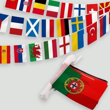 EURO 2028 (İpe Dizili Süsleme Bayrakları) 25 Metre