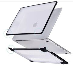Piili Macbook Pro 13 M2 Mat Hardshell - Şeffaf