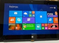 Microsoft Surface 1516 Model, 2GB ,  10.6''   İşlemci: Tegra3 (nVidia T30)  Bellek: 2GB RAM Depolama : 64 GB Boyutlar: 10.81 x 6.77 x 0.37 inç (27.4 cm x 17.1 cm x 9.3 mm) Ağırlık: 680 gram Ekran: 10.6'' ClearType HD, 1366 x 768 , 5 noktadan çoklu dokunma