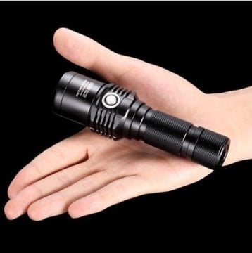 NITECORE EC25 860 LÜMEN EL FENERİ 1X18650