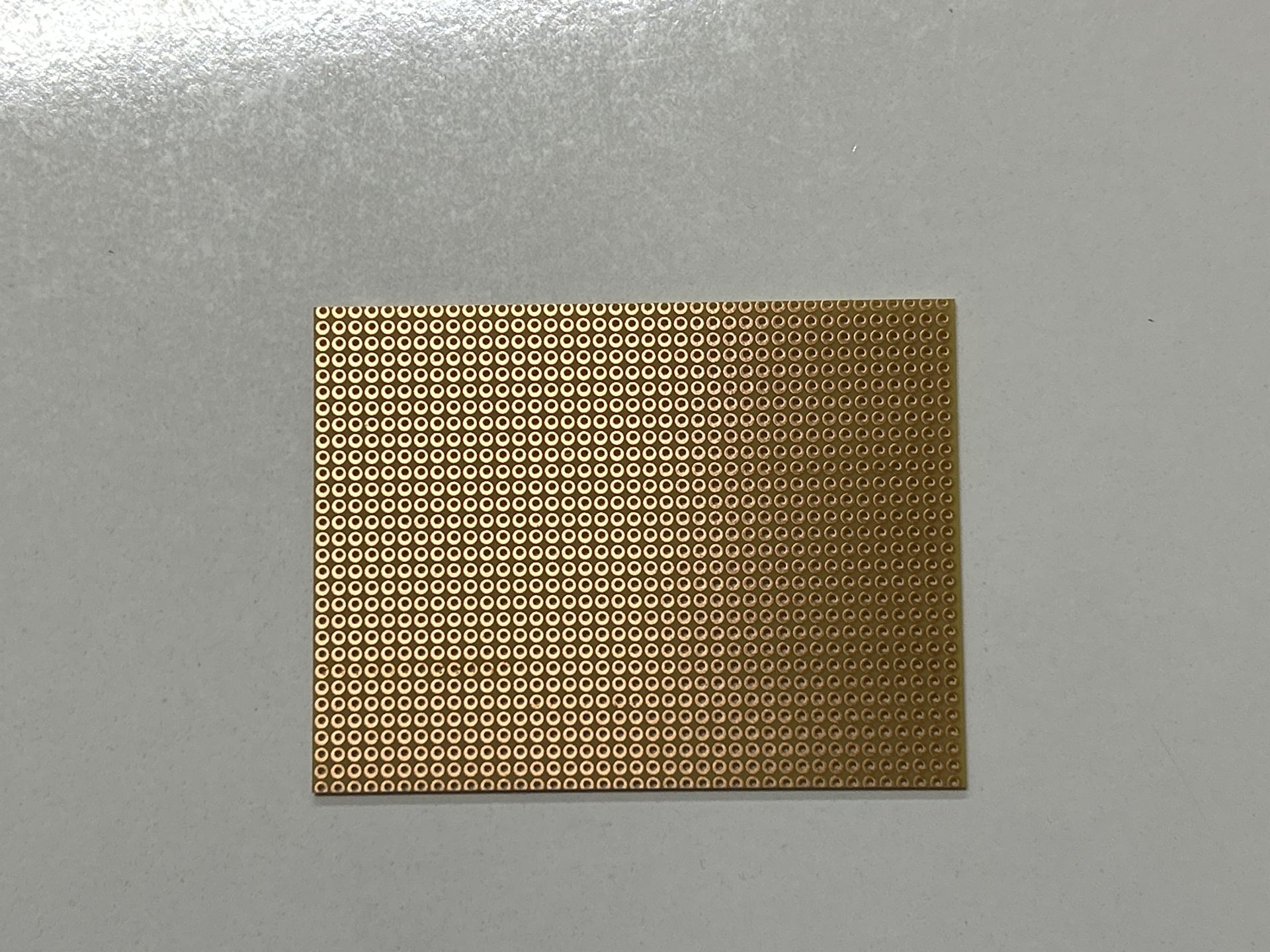 75x100mm Delikli Plaket (H25PR075)