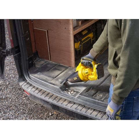 STANLEY SFMCVH001B V20 18A HAND VAC NAKED