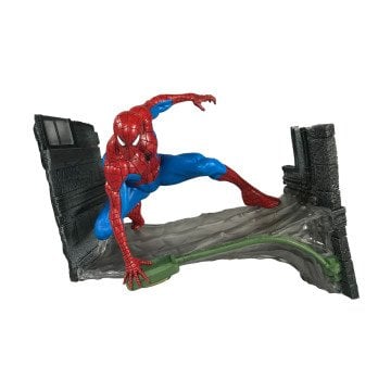 Marvel Comic Gallery Spider-Man Webbing PVC Diorama